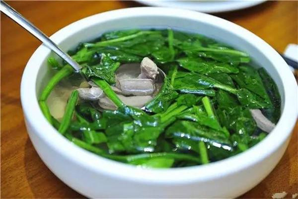 菠菜为什么不能放酱油,怎么挑选新鲜的菠菜