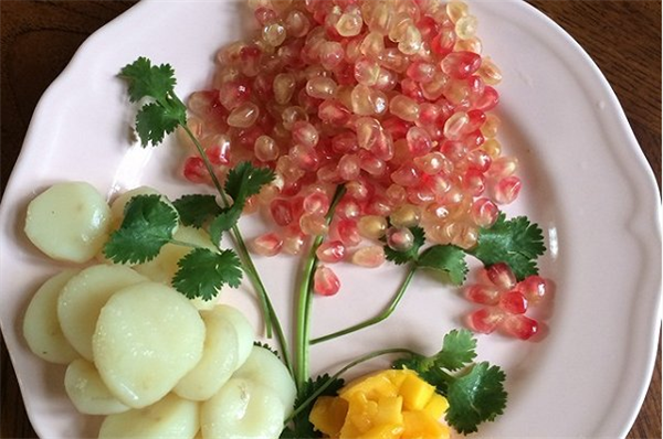 不切又简单的水果拼盘图片,随便摆就能成一个水果拼盘