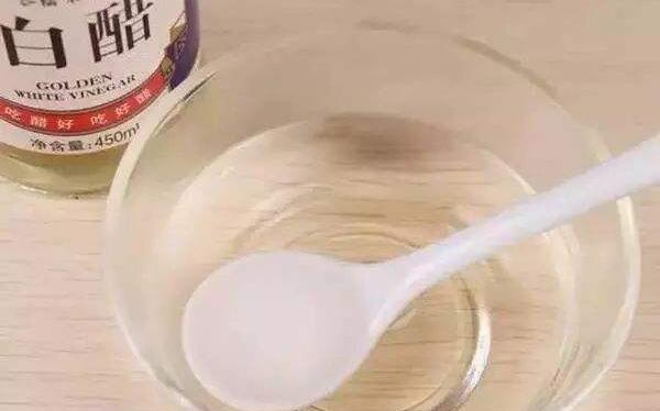 衣服上的杨梅汁怎么洗得掉，杨梅汁怎么洗才干净的生活妙招