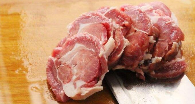 急冻羊肉怎么解冻,冻羊肉怎么解冻没有腥味