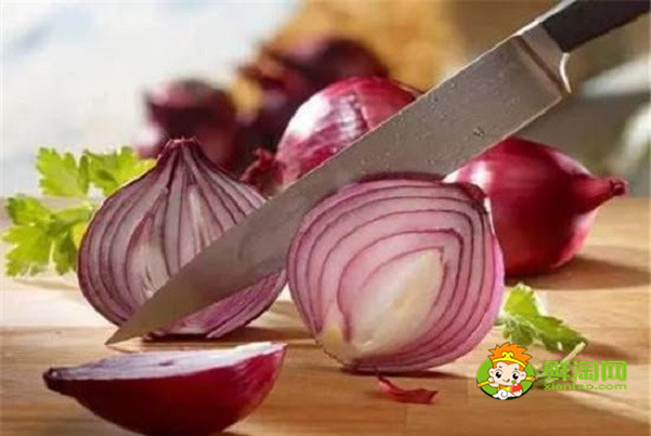 炒洋葱切块还是切丝好,冰箱里可以放切开的洋葱吗