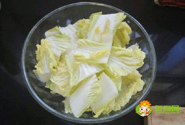 为什么说娃娃菜不能吃,原来这种是喷了甲醛的娃娃菜