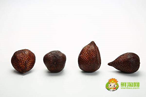 蛇皮果果肉是什么颜色,蛇皮果果肉颜色白中带黄