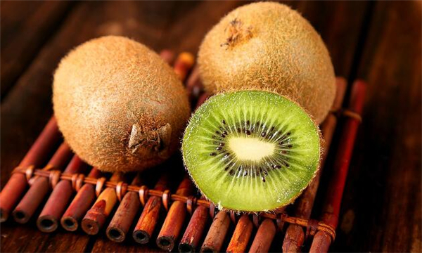 越吃越瘦的10种水果,吃水果的最佳时间